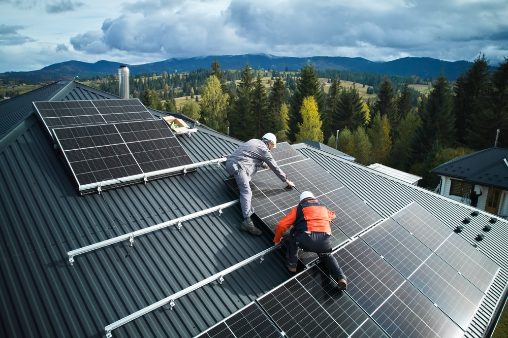 solar installers job requirements